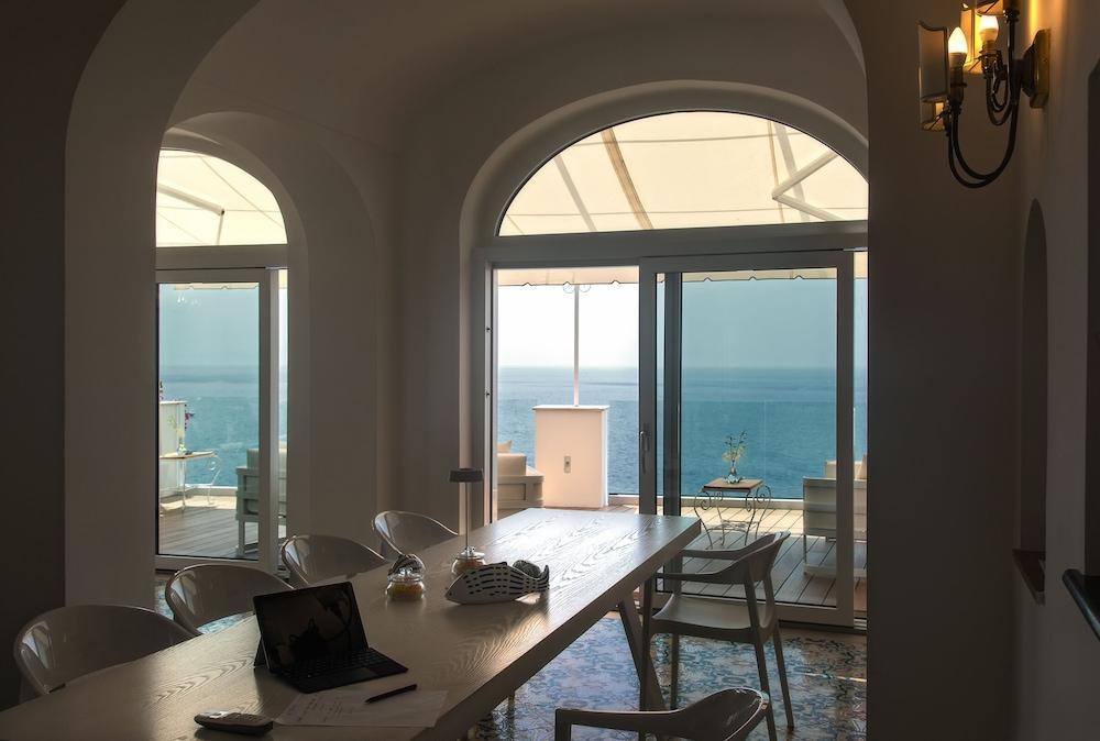 Hotel Montemare Positano Esterno foto