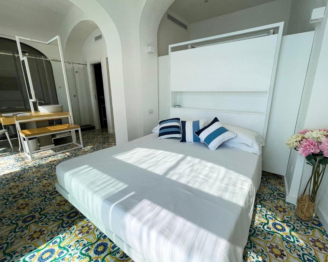 Hotel Montemare Positano Esterno foto