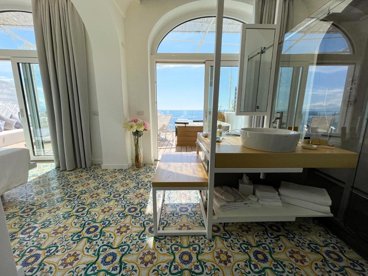 Hotel Montemare Positano Esterno foto