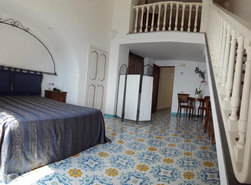 Hotel Montemare Positano Esterno foto